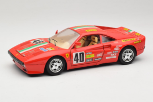 Ferrari 288 GTO Rally #40 Rot 1986 Bburago 1:18 3057-P1 Druckguss