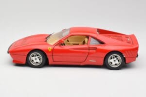 Ferrari 288 GTO Rot Bburago 1:18 3027 Druckguss — Bild 4 von 8
