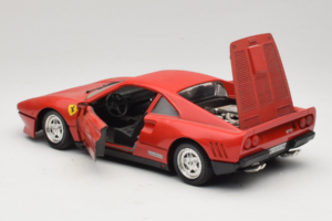 Ferrari 288 GTO Rot Tonka 1:18 3233 Druckguss — Bild 5 von 8