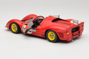 Ferrari 330 P4 #20 Rot 1967 Revell 1:18 48822-P1 Druckguss — Bild 5 von 8