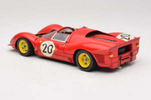 Ferrari 330 P4 #20 Rot 1967 Revell 1:18 48822-P1 Druckguss — Bild 7 von 8