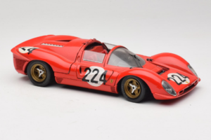 Ferrari 330 P4 #224 Rot 1967 Revell 1:18 48825-P2 Druckguss — Bild 5 von 7