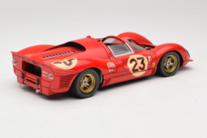 Ferrari 330 P4 #23 L. Bandini / C. Amon 24 Hours of Daytona Winner 1967 Revell 1:18 48833 Druckguss — Bild 3 von 8