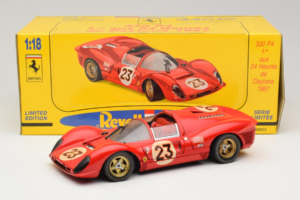 Ferrari 330 P4 #23 L. Bandini / C. Amon 24 Hours of Daytona Winner 1967 Revell 1:18 48833 Druckguss — Bild 8 von 8