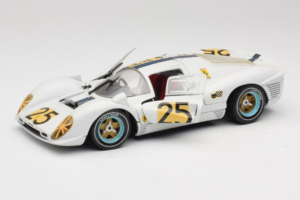 Ferrari 330 P4 #25 Weiß Revell 1:18 48845 Druckguss — Bild 2 von 8