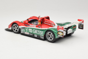 Ferrari 333 SP Giesse #1 G. Pescatori / C. Terrien 2000 Hot Wheels 1:18 29750-P1 Druckguss — Bild 7 von 8
