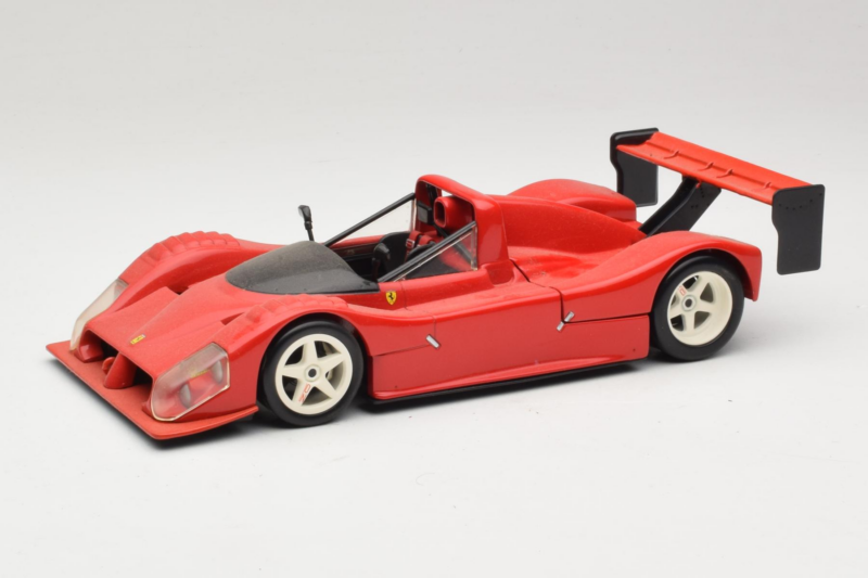 Ferrari 333 SP Rot Mit Weißen Felgen Hot Wheels 1:18 29230 Druckguss