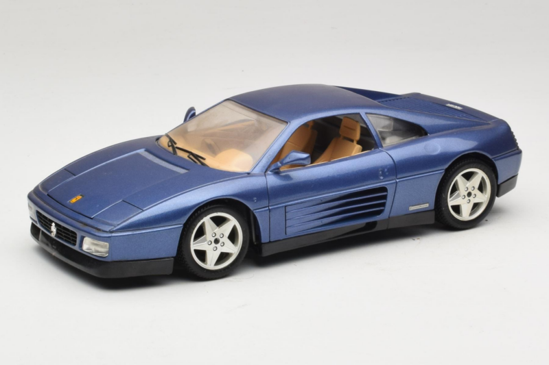Ferrari 348tb Dunkelblau Metallic Bburago 1:18 3039-B1 Druckguss