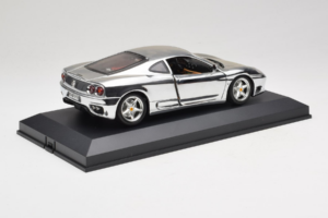 Ferrari 360 Modena Chrome Silver Limitierte Auflage Exclusive Cars 1:18 EC004 Druckguss — Bild 4 von 9
