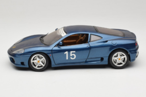 Ferrari 360 Modena #15 Limitierte Auflage Blau Metallic Bburago 1:18 3358-F1 Druckguss — Bild 4 von 8