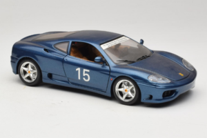 Ferrari 360 Modena #15 Limitierte Auflage Blau Metallic Bburago 1:18 3358-F1 Druckguss — Bild 6 von 8