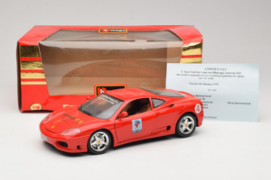 Ferrari 360 Modena Bevro International #4 Limitierte Auflage 111 Stück Rot Bburago 1:18 3358-P1 Druckguss — Bild 8 von 8