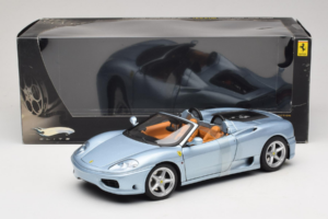 Ferrari 360 Spider Blau The Italian Job Hot Wheels 1:18 P9905 Druckguss — Bild 6 von 6