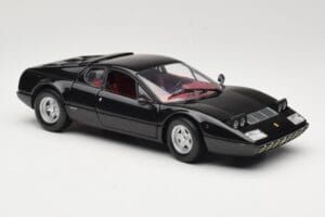 Ferrari 365 GT4/BB Schwarz Kyosho 1:18 08173K Druckguss — Bild 6 von 8