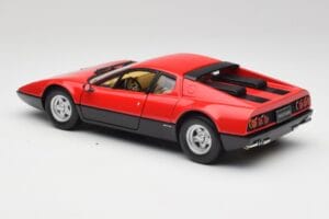 Ferrari 365 GT4/BB Rot Kyosho 1:18 08173R Druckguss — Bild 7 von 8