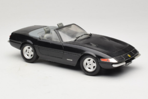 Ferrari 365 GTB/4 Daytona Cabriolet Schwarz Techno Giodi 1:18 40011-B1 Druckguss — Bild 6 von 8