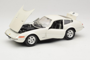 Ferrari 365 GTB/4 Daytona Berlina Weiß Techno Giodi 1:18 74007 Druckguss — Bild 2 von 8