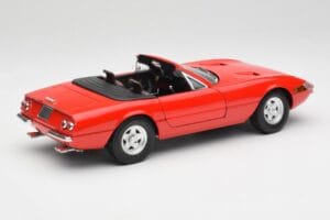 Ferrari 365 GTS Rot Solido 1:18 8017 Druckguss — Bild 3 von 8