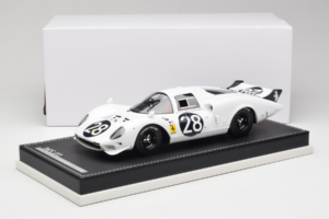 Ferrari 365 P2 #28 M. Gregory / J. Schlesser NART 24 Hours of Daytona 1967 Weiß AB Models 1:18 REMC019 Resin — Bild 6 von 6
