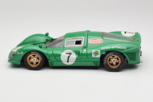 Ferrari 412P #7 Grün 24 Hours of Daytona 1967 Eagles Race 1:18 37000 Druckguss — Bild 4 von 8