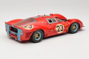 Ferrari 412P #23 W. Mairesse / J. Beurlys Le Mans 1967 Rot Revell 1:18 48826 Druckguss — Bild 3 von 8