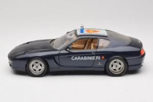 Ferrari 456 GT Carabinieri Schwarz Bburago 1:18 3036-B3 Druckguss — Bild 4 von 8