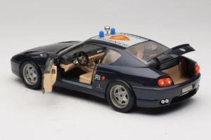 Ferrari 456 GT Carabinieri Schwarz Bburago 1:18 3036-B3 Druckguss — Bild 5 von 8