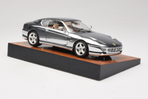 Ferrari 456 GT Chrome Silver Bburago 1:18 3746-R1 Druckguss — Bild 6 von 8