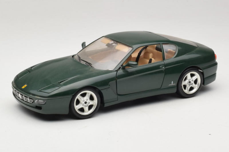 Ferrari 456 GT Dunkelgrün Bburago 1:18 3046-GR1 Druckguss