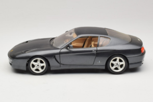 Ferrari 456 GT Grau Metallic Bburago 1:18 3036-G1 Druckguss — Bild 4 von 8