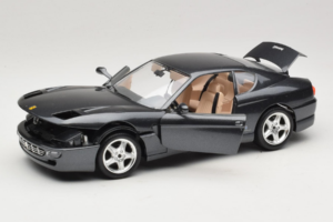 Ferrari 456 GT Grau Metallic Sonderlackierung Bburago 1:18 3036 D Druckguss — Bild 2 von 8