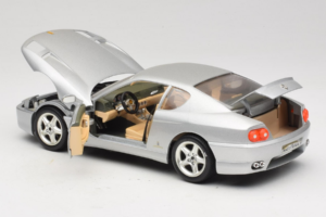 Ferrari 456 GT Silber Bburago 1:18 3336-S1 Druckguss — Bild 5 von 8