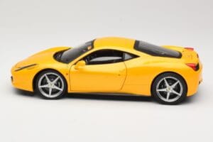 Ferrari 458 Italia Gelb Hot Wheels 1:18 P9894 Druckguss — Bild 4 von 8