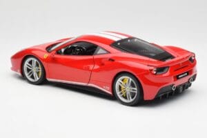 Ferrari 488 GTB Rot Bburago 1:18 18-76102 Druckguss — Bild 7 von 8
