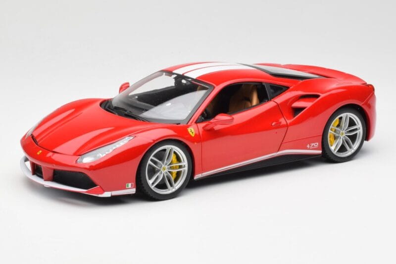 Ferrari 488 GTB Rot Bburago 1:18 18-76102 Druckguss