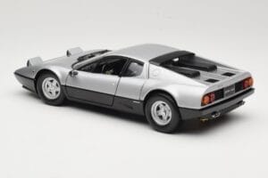 Ferrari 512BB Silber Kyosho 1:18 08171S Druckguss — Bild 7 von 8