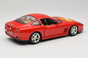 Ferrari 550 Maranello 22 Jahre Ferrari Model Club Rot Bburago 1:18 3064-P2 Druckguss — Bild 3 von 8