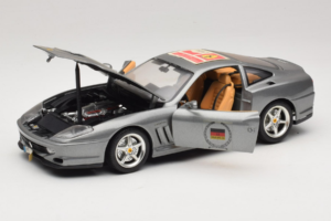 Ferrari 550 Maranello 25 Ferrari Model Club Silber Bburago 1:18 3344-S1 Druckguss — Bild 2 von 7