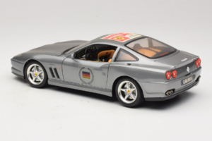 Ferrari 550 Maranello 25 Ferrari Model Club Silber Bburago 1:18 3344-S1 Druckguss — Bild 6 von 7