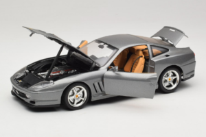 Ferrari 550 Maranello 25 Jahre Ferrari Model Club Silber 2. Version Bburago 1:18 3064-S1 Druckguss — Bild 2 von 8