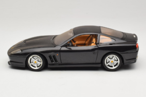 Ferrari 550 Maranello Schwarz Metallic Bburago 1:18 3344-B1 Druckguss — Bild 4 von 8