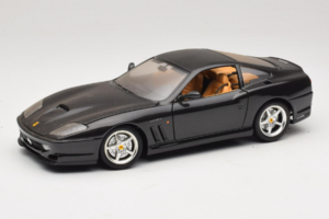 Ferrari 550 Maranello Schwarz Metallic Bburago 1:18 3344-B1 Druckguss
