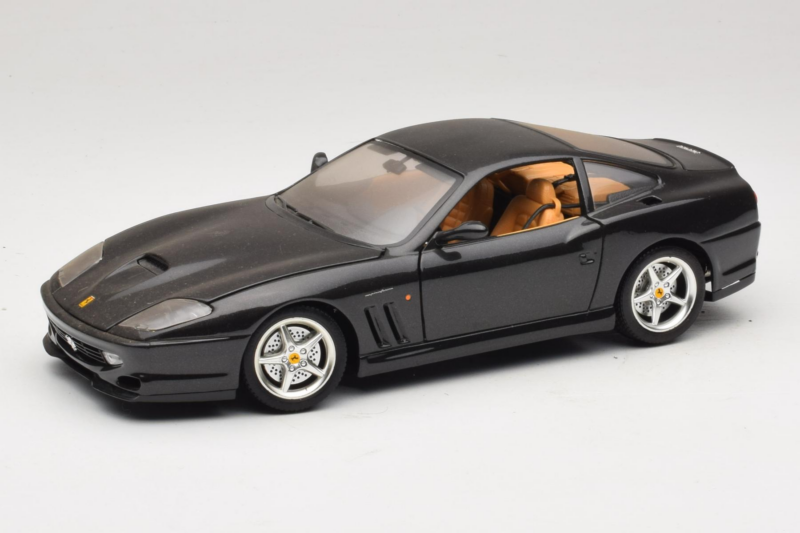 Ferrari 550 Maranello Schwarz Metallic Bburago 1:18 3344-B1 Druckguss