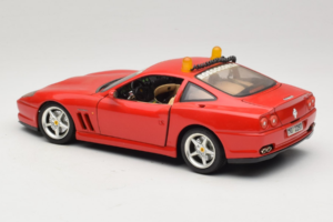 Ferrari 550 Maranello Safety Car Rosso Corsa Bburago 1:18 3064-P1 Druckguss — Bild 7 von 8