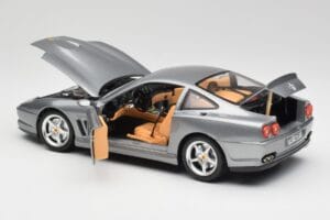 Ferrari 550 Maranello Silber Bburago 1:18 3344 Druckguss — Bild 5 von 8