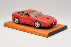 Ferrari 550 Maranello Technik Museum Speyer Edition Bburago 1:18 B001 Druckguss — Bild 6 von 8