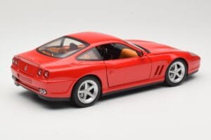 Ferrari 575M Maranello Rot Hot Wheels 1:18 54937 Druckguss — Bild 3 von 8