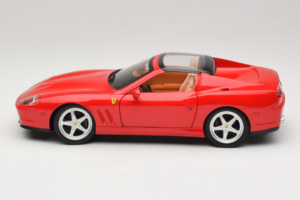 Ferrari 575M Superamerica Rot Hot Wheels 1:18 J2858 Druckguss — Bild 4 von 8