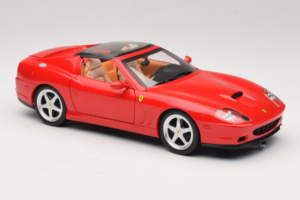 Ferrari 575M Superamerica Rot Hot Wheels 1:18 J2858 Druckguss — Bild 6 von 8