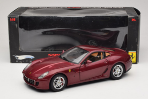 Ferrari 599 GTB Fiorano Dunkelrot Hot Wheels 1:18 M1200 Druckguss — Bild 8 von 8